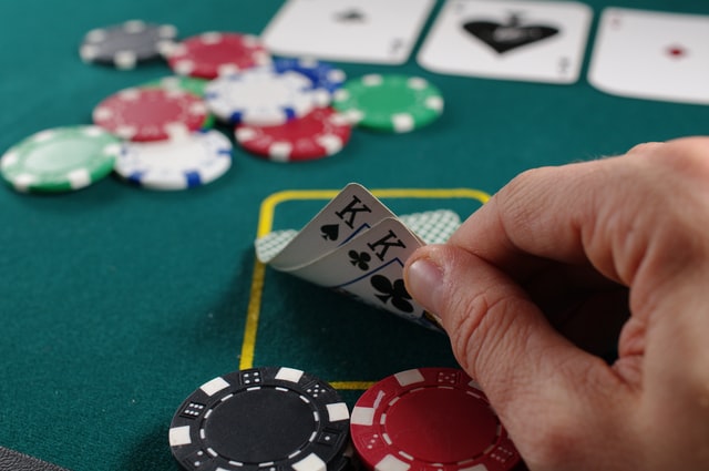 how-do-online-poker-tournaments-work?