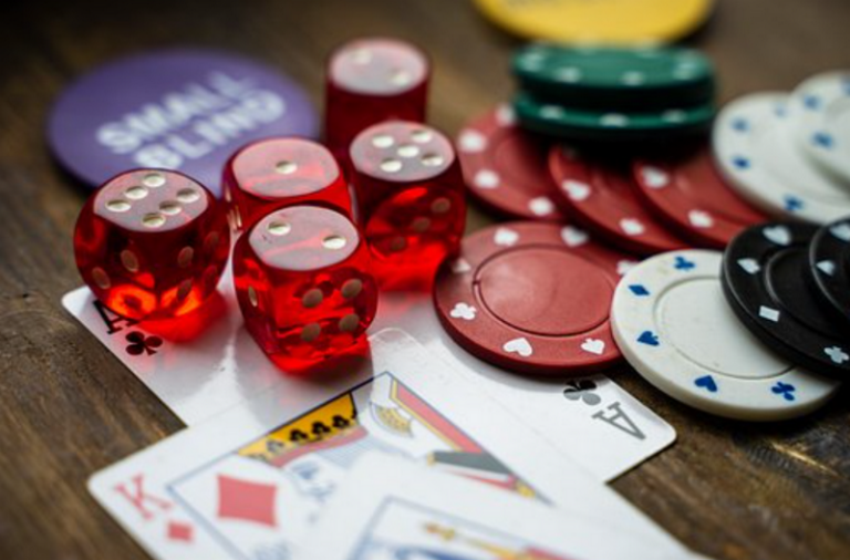 how-to-win-at-gambling:-8-tips-from-the-experts